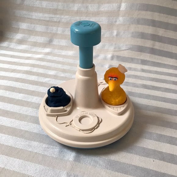 Sesame Street/Gabriel | Toys | Sesame Street Ringaround Top Wbig Bird ...